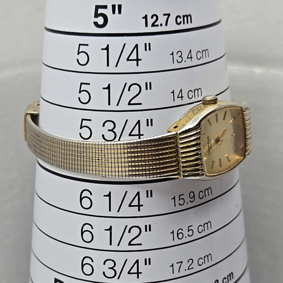 Caravelle By Bulova 48L98 Womens Quartz Watch Gold Silver Tone New Battery Works - Picture 6 of 9